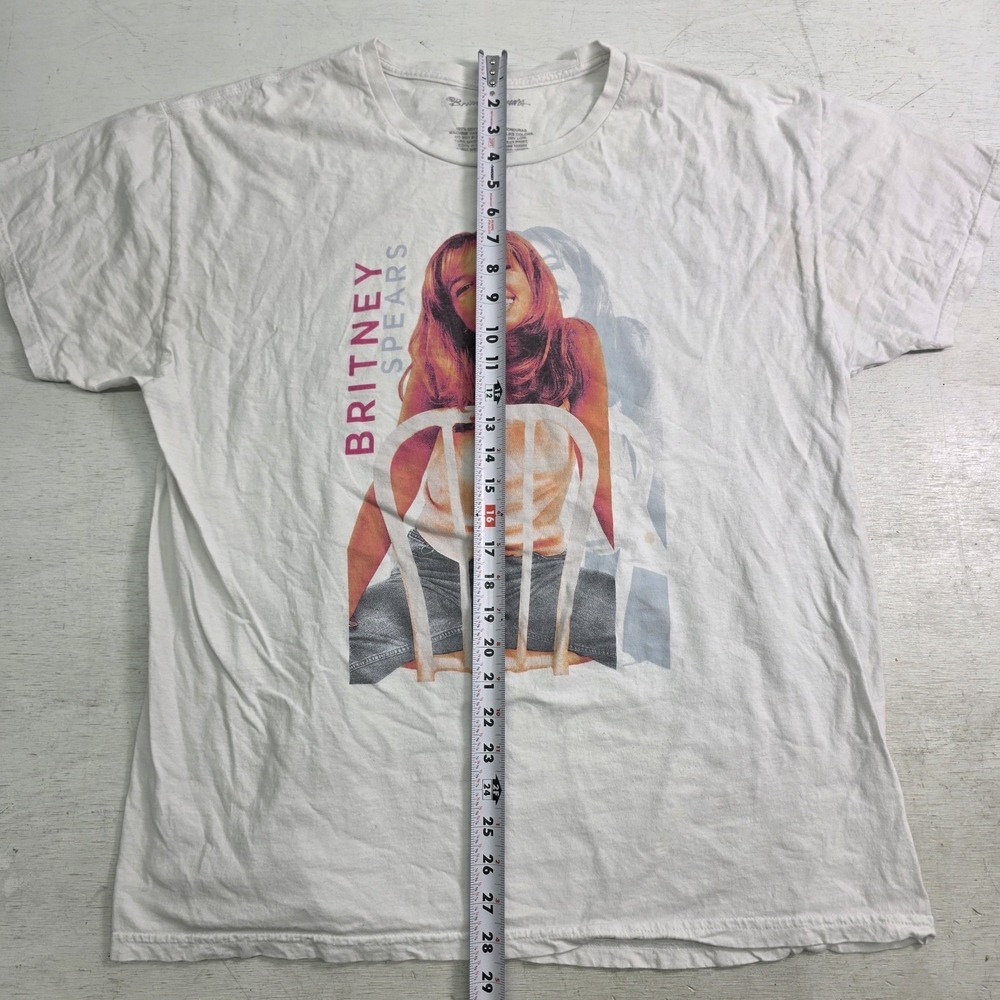 Britney Spears 90s Pop Singer Band White Chair Official Retro T-Shirt Adult XL - Picture 7 of 7
